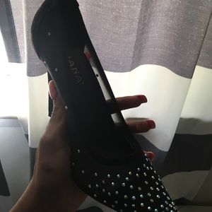 Prom diamond shoes only worn once.